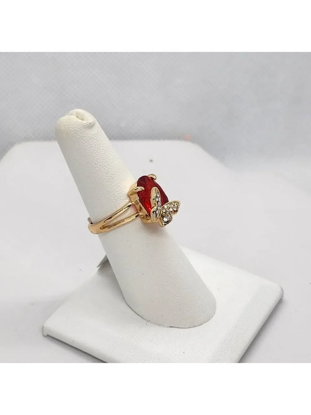 Brand New Fashion Jewelry Red GEM Butterfly Ring